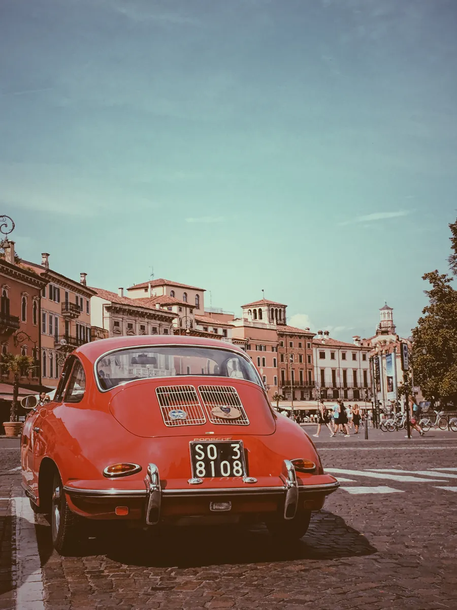 Romeo & Juliet's hometown: Lovely Verona